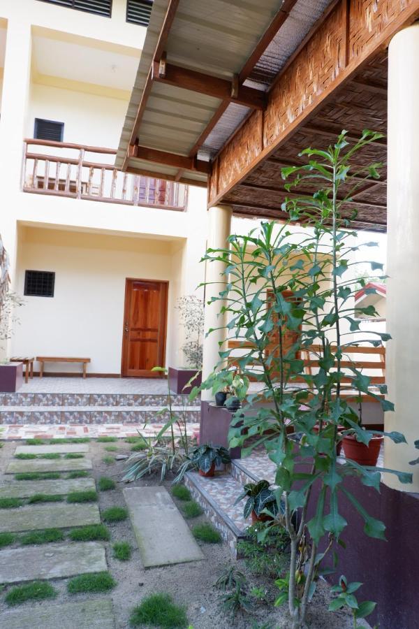 Tlshaw Homestay General Luna  Buitenkant foto