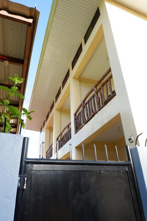 Tlshaw Homestay General Luna  Buitenkant foto