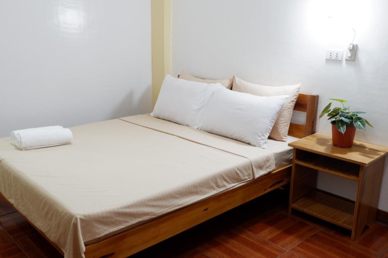 Tlshaw Homestay General Luna  Buitenkant foto