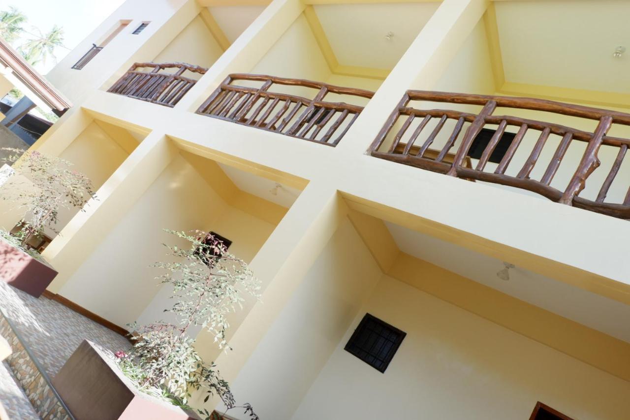 Tlshaw Homestay General Luna  Buitenkant foto