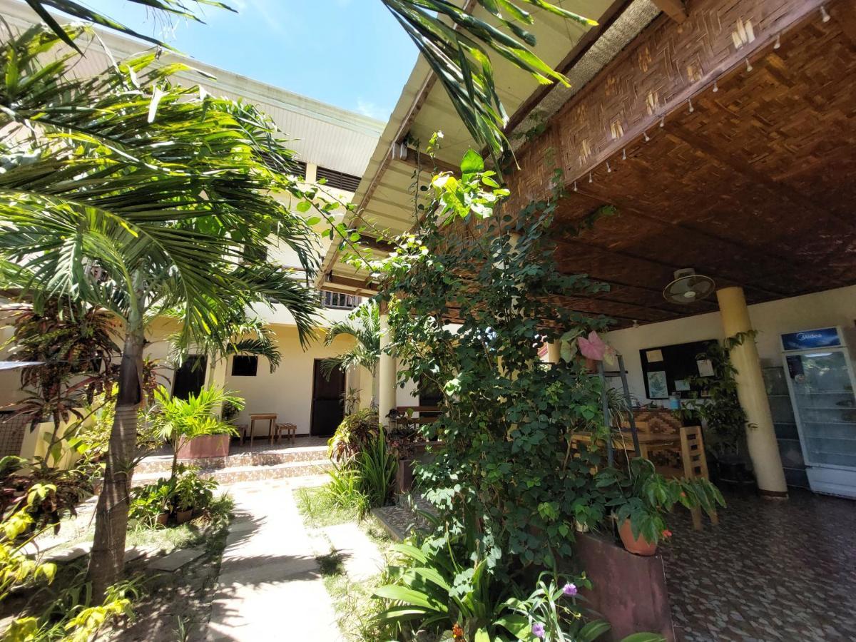Tlshaw Homestay General Luna  Buitenkant foto